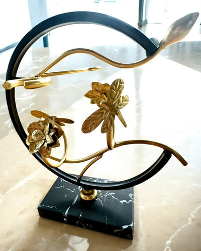 "Elegant Insect" Stand - for wine bottle and glasses, height 33 cm, customizable with engraving for a gift