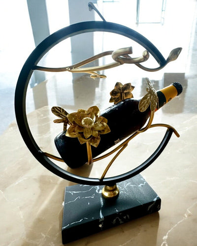 "Elegant Insect" Stand - for wine bottle and glasses, height 33 cm, customizable with engraving for a gift