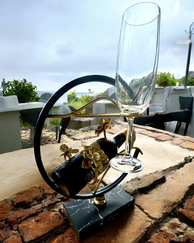 "Elegant Insect" Stand - for wine bottle and glasses, height 33 cm, customizable with engraving for a gift