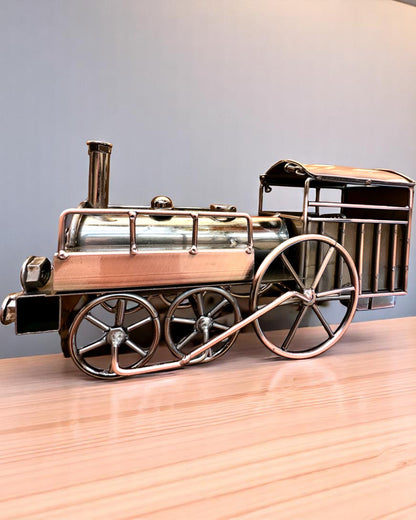 Locomotive en fer "Retro Express" – décoration, modèle, fait main avec possibilité de gravure