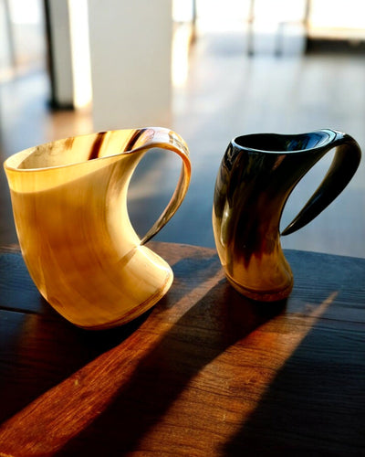 Compact, 350 ml, Masterpiece Carved Mug with Customizable Engraving - 2 Color Variants