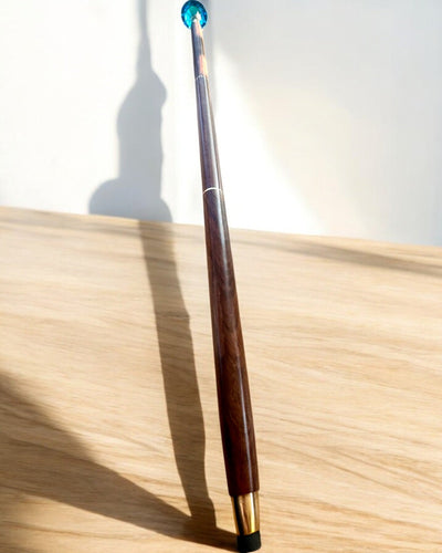 Canne de marche "Diamant en bronze" - Bois fait main, possibilité de gravure