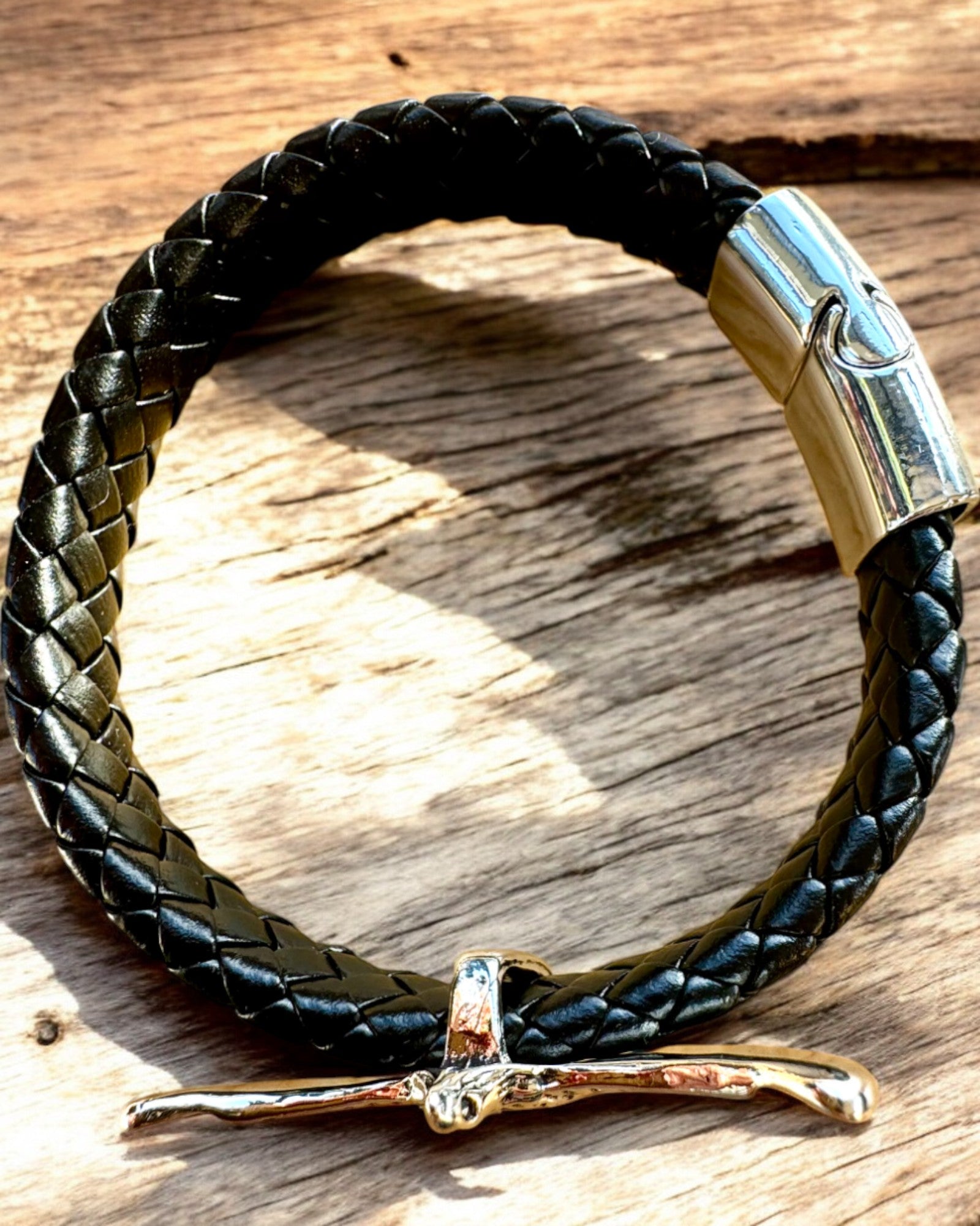 Herenarmband "SkyRider" – Leren Stijl met Karakter - mogelijkheid tot personalisatie met gravure