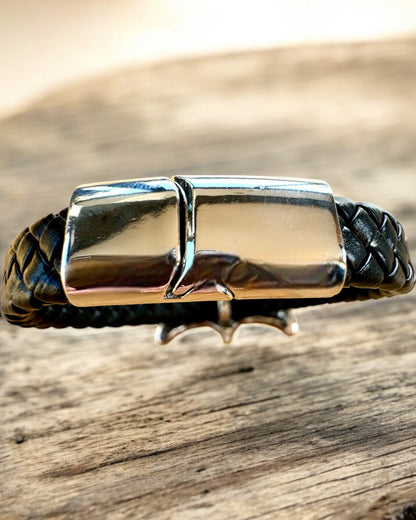 Herenarmband "SkyRider" – Leren Stijl met Karakter - mogelijkheid tot personalisatie met gravure