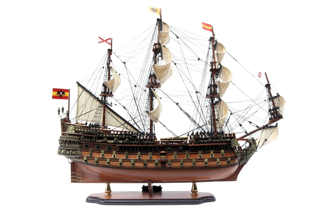 San Felipe sailing ship model 80cm, with the option of personalization by engraving