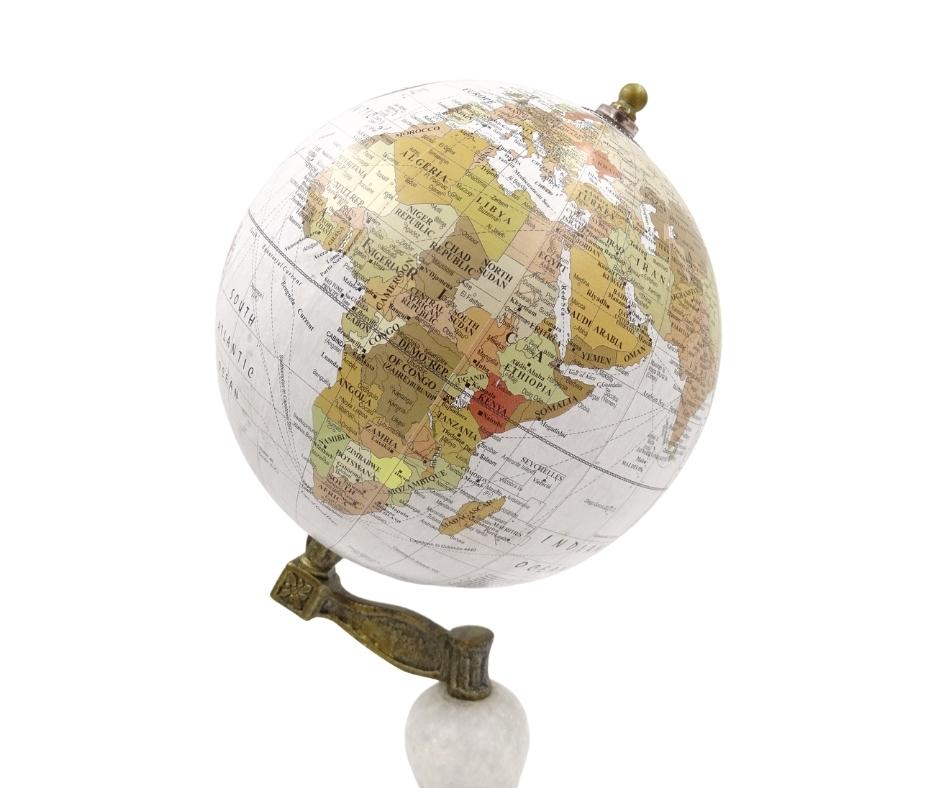 Globe décoratif Voyager sur socle en marbre et bois – GLB-108