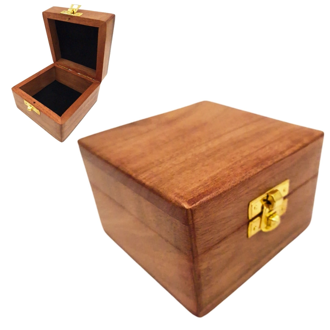 Boîte en bois 6 x 6 x 4 cm - DNU-017