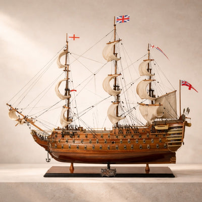 Modèle exclusif du voilier HMS Victory VIC80R