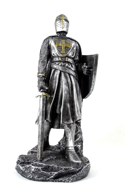 30 cm große Kreuzritterfigur mit Gravur