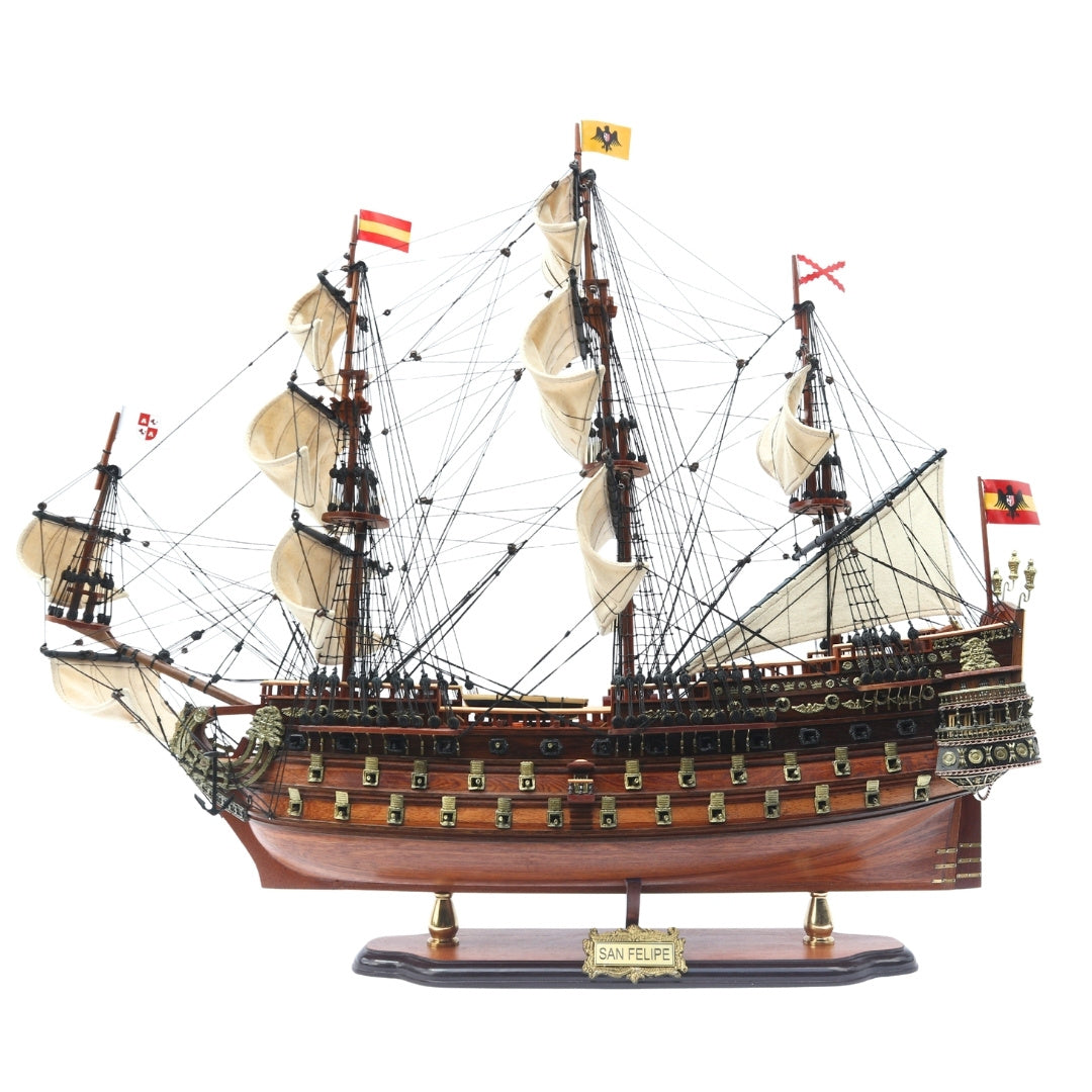 Model van het zeilschip San Felipe 80cm, mogelijkheid tot personalisatie door gravure