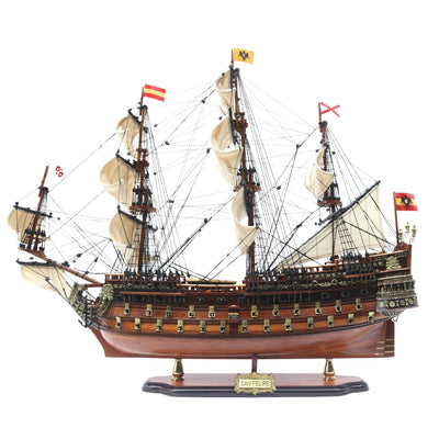 San Felipe sailing ship model 80cm, with the option of personalization by engraving