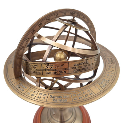 Sphärisches Astrolabium aus Messing auf Holzsockel 28 cm mit Personalisierung durch Gravur