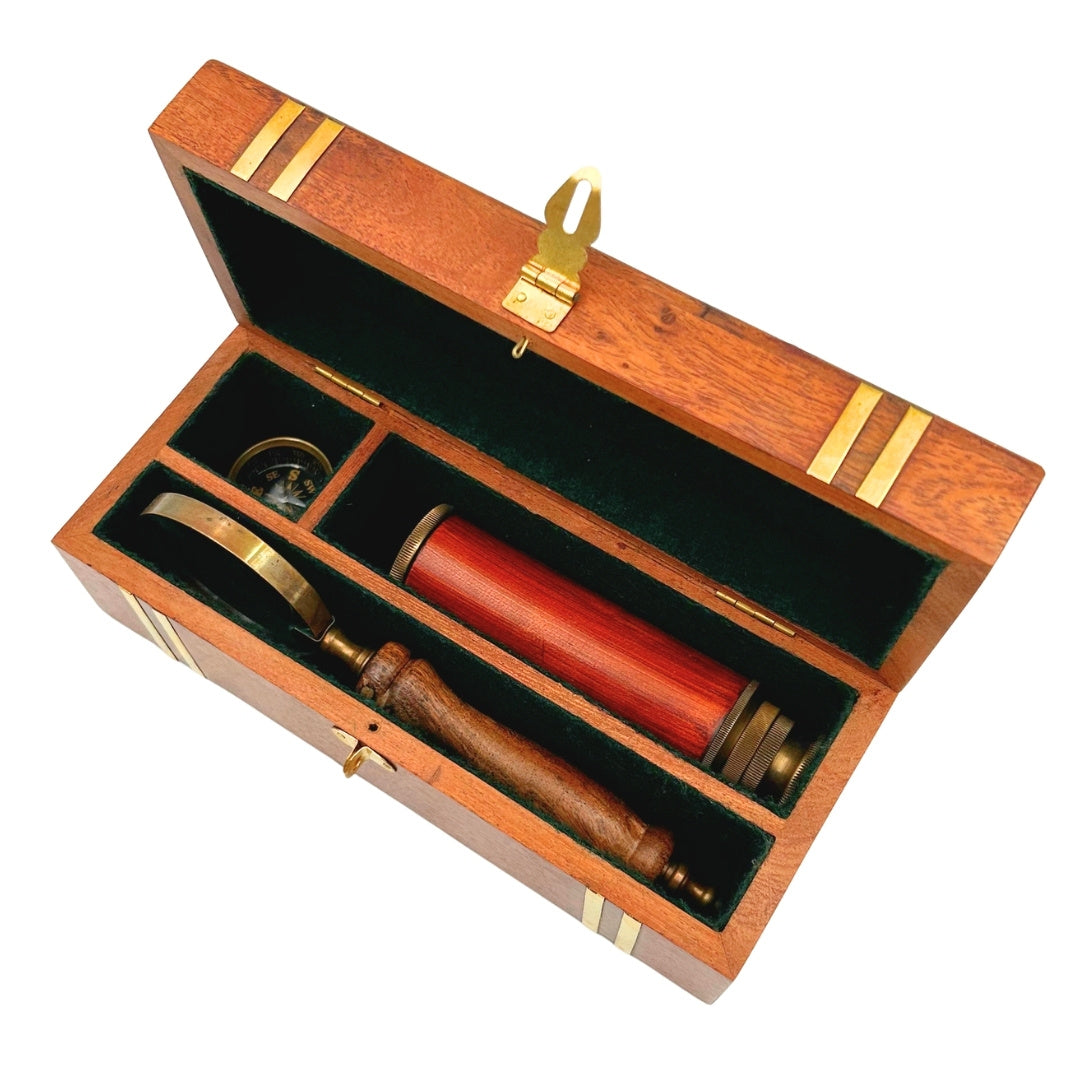 Coffret cadeau rétro exclusif – Longue-vue, boussole et loupe - NC102369