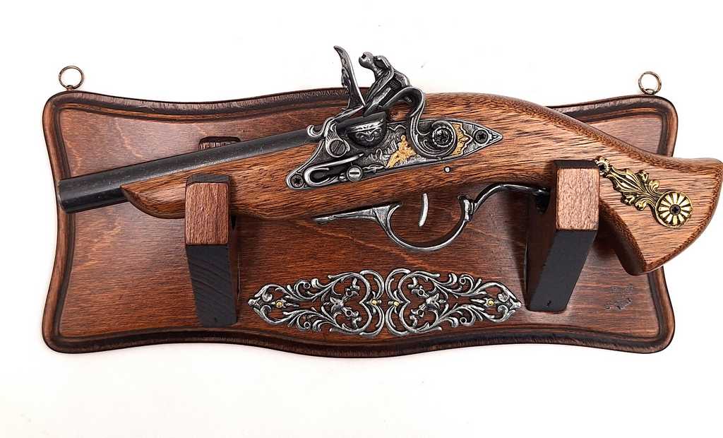 Réplique de pistolet sur support – à accrocher au mur – TR-239