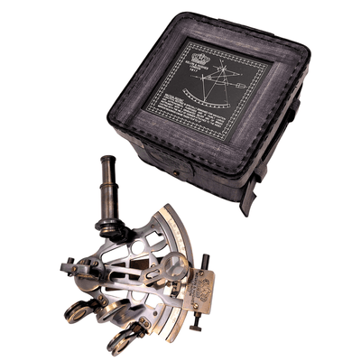 Messing sextant in een leren doos – ST003