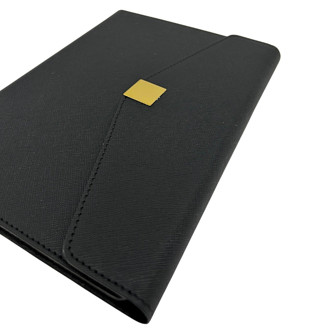 Élégant coffret cadeau premium – carnet A5 avec stylo et clé USB 16GB dans une boîte – noir et or – EE9