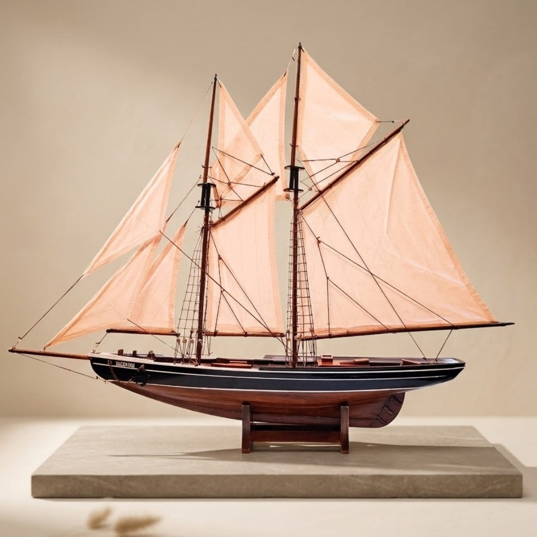 Maquette de goélette Bluenose - décoration marine 78 cm – 518