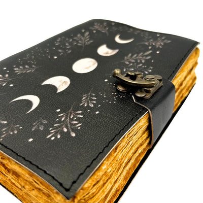 Carnet en cuir rétro avec phases de la Lune – cuir de chèvre, 200 pages, papier 150 GSM – H080