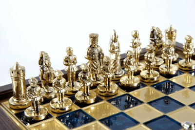 Elegante Premium-Messingschachfiguren 20x20cm Byzanz mit personalisierter Gravur - ideales Geschenk für Schachspieler und Geschichtsinteressierte - handgefertigte Figuren in goldener und silberner Ausführung