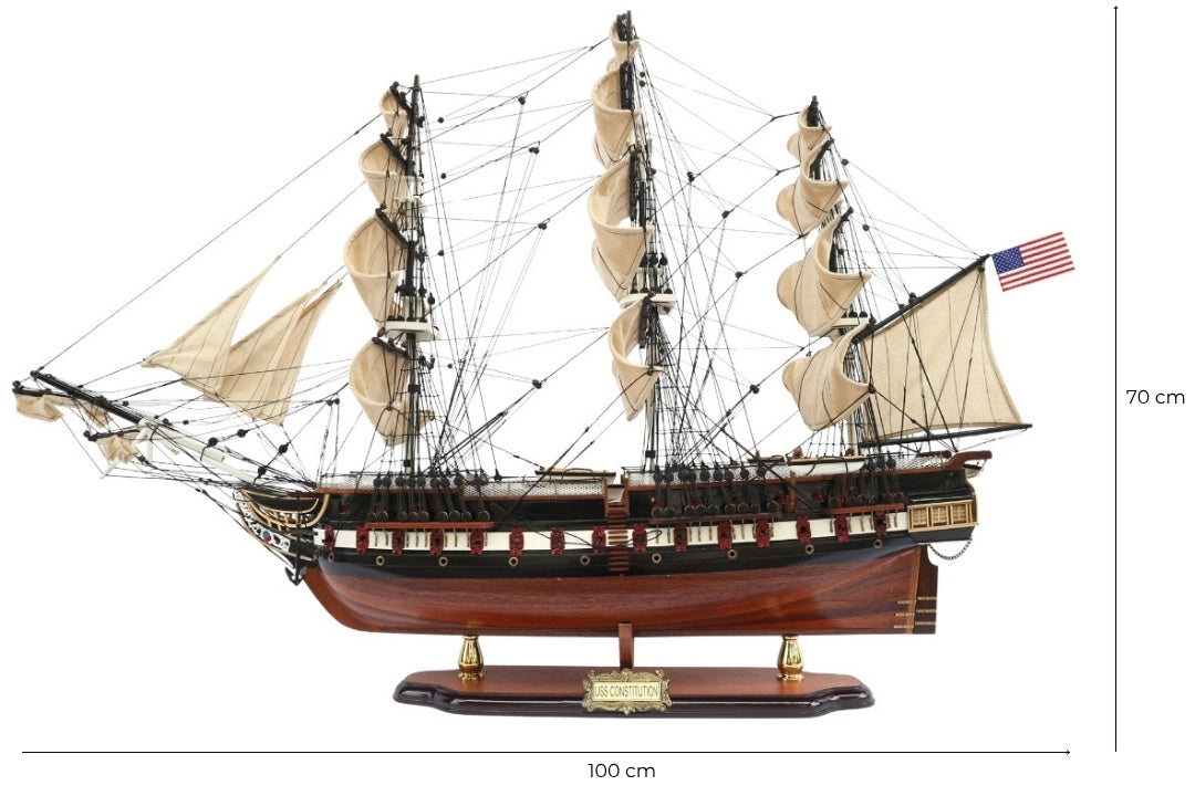 Exclusief groot model van het zeilschip USS Constitution 100cm met mogelijkheid tot personalisatie door gravure