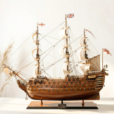 Modèle exclusif du voilier HMS Victory VIC80R