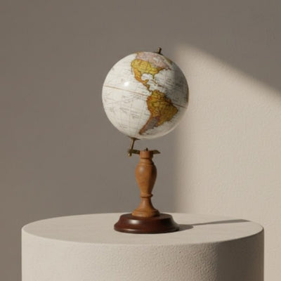 Eleganter dekorativer Globus auf Holzsockel - World GLB-0096B