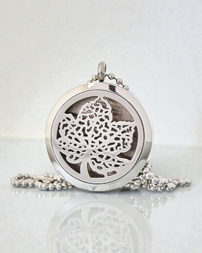 Green Harmony – Naszyjnik Aromaterapeutyczny Liść 30 mm