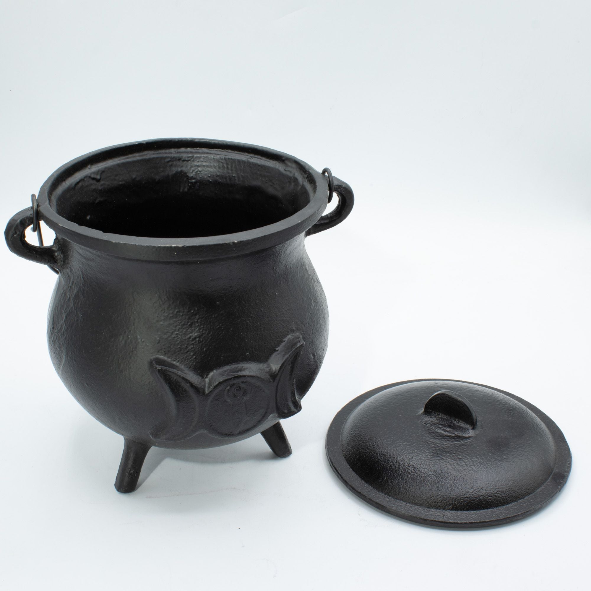 Enorme gietijzeren ketel met drievoudige maan 23x18 cm