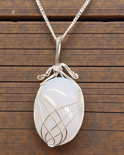 Zawijas Światła – Collier avec opalite