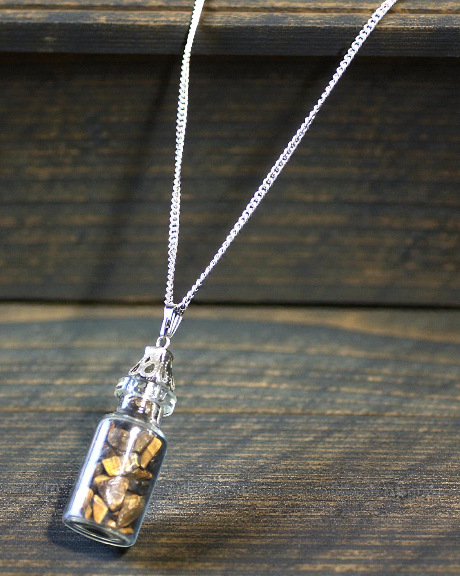 Bottle of Power – Necklace with Tiger's Eye in a Vial