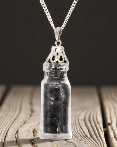 Bottle-Green Talisman of Power – Necklace with Black Onyx