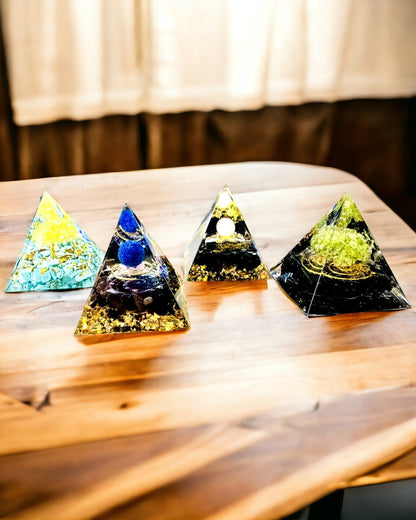 Orgoniet Piramide met Obsidiaan – Chakra Energie Generator, Reiki Meditatie Hulpmiddel met Natuurlijke Steen