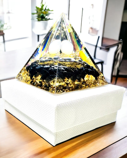 Orgoniet Piramide met Obsidiaan – Chakra Energie Generator, Reiki Meditatie Hulpmiddel met Natuurlijke Steen
