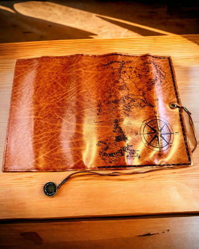 Retro Donkerbruine Leren Pennenzak met Schatkaartmotief - Elegante Tas voor het Bewaren van Schrijfbenodigdheden