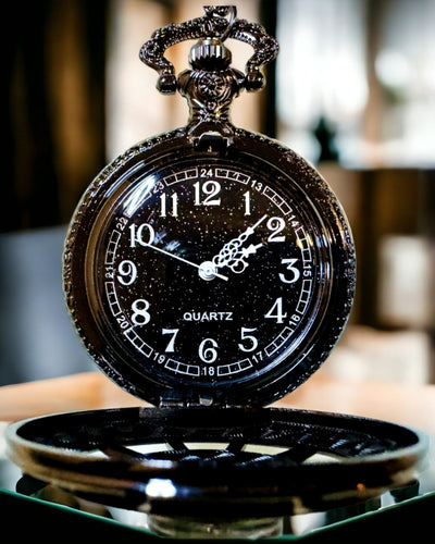 Montre de Poche avec Boussole – Pendentif Élégant de Style Vintage avec Squelette Creux et Cadran Noir, personnalisation par gravure