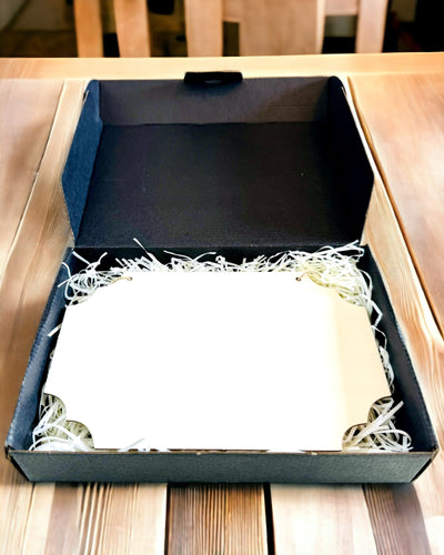 Wooden Decorative Pendant with Personalization Option – Various Shapes