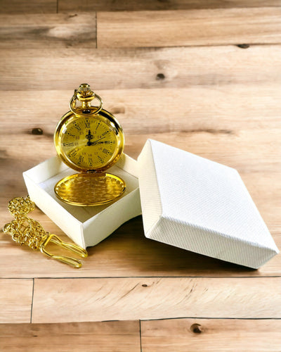 Goldfarbene Retro-Taschenuhr mit Gravurmöglichkeit
