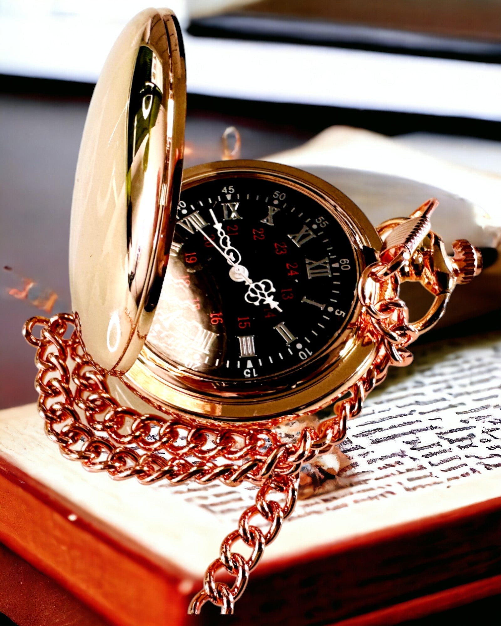 Taschenuhr im klassischen Stil – Roségold, Vintage-Eleganz