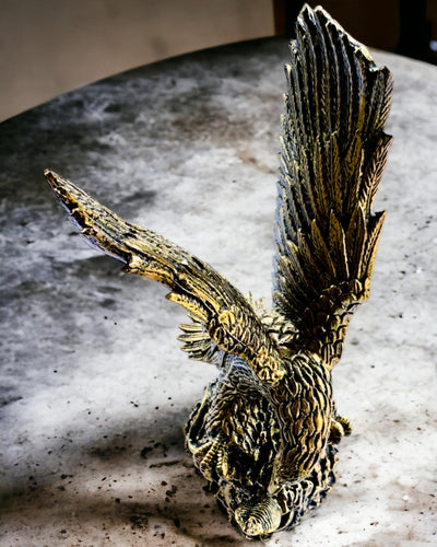 Koninklijke Adelaar – Decoratief Beeldje van Hars met Gravure Optie