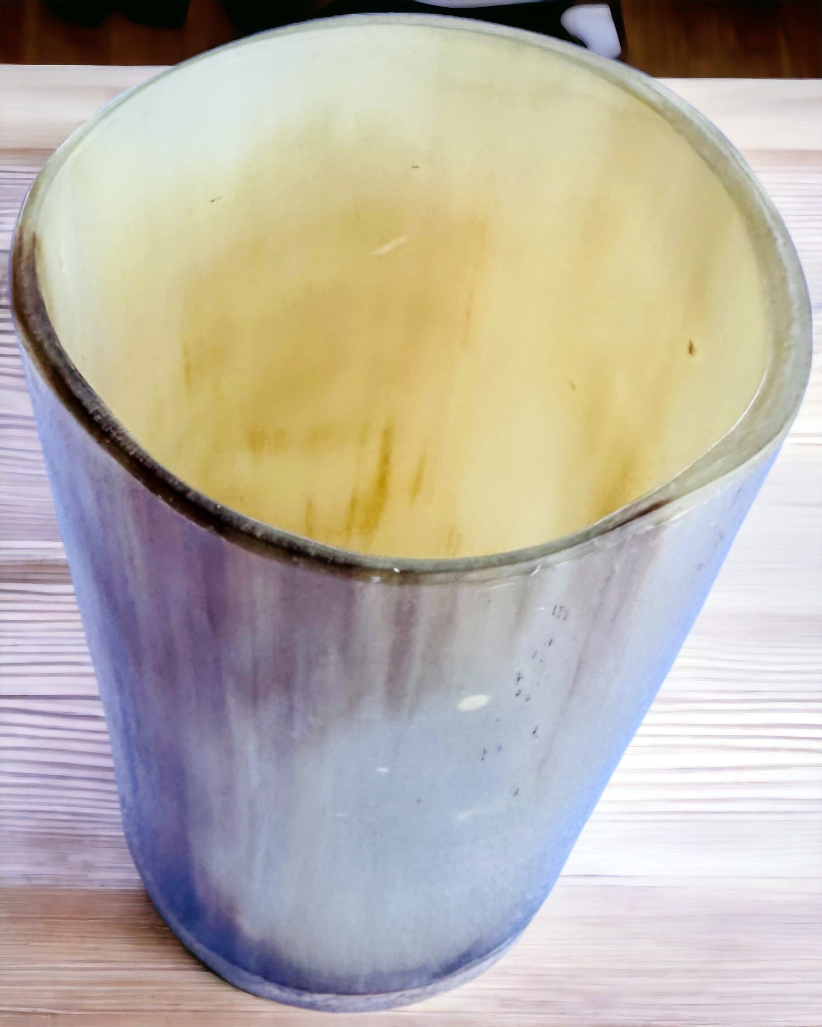 Handgemaakte Kleine Beker met Gravure Optie, Indiase Beker, personalisatiemogelijkheid als cadeau, gravure. Lichte kleur