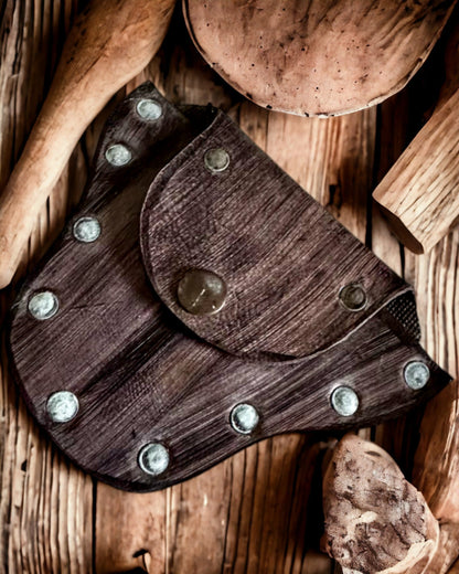 "Skrytka Leśnego Skrzata" - Handcrafted Small Leather Pouch
