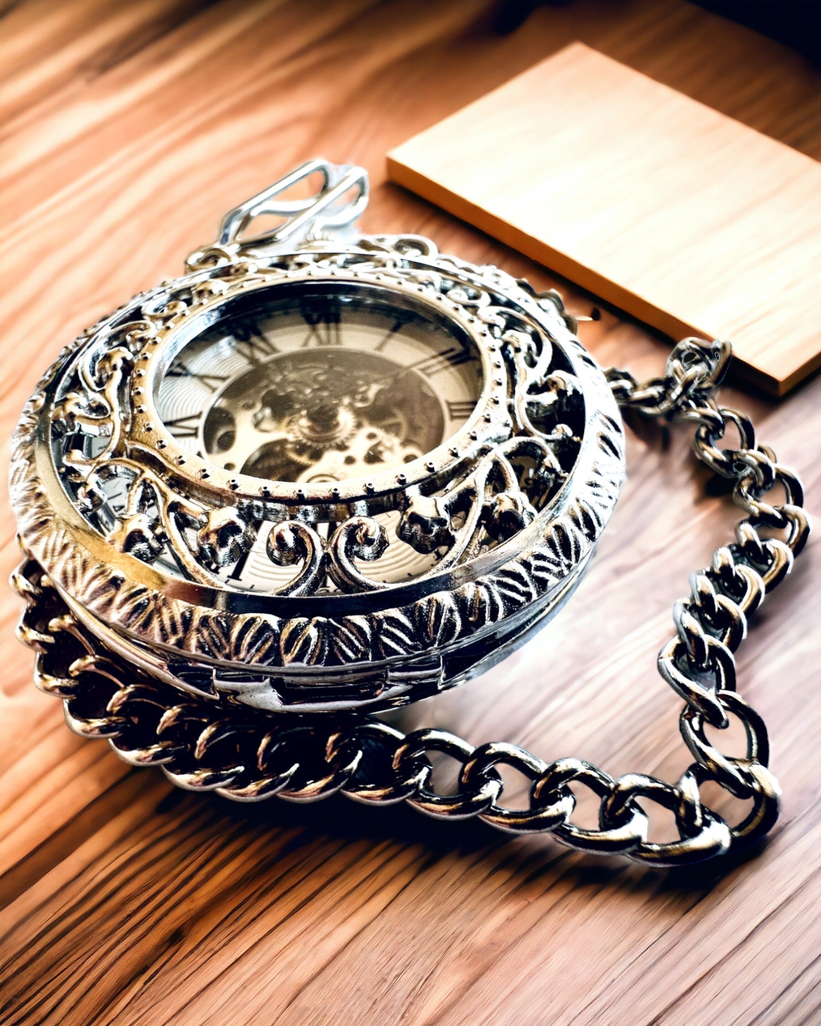 Montre de poche en argent "Vintage Elegance" avec possibilité de personnalisation par gravure