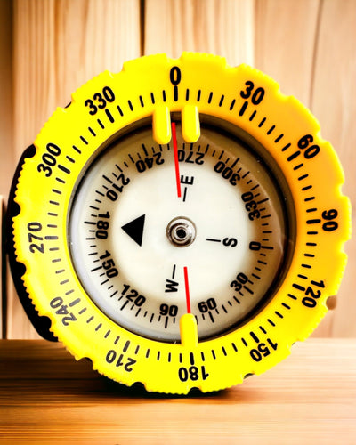 Duikkompas AquaGuide - waterdicht kompas met luminescentiefunctie en flexibele band, mogelijkheid tot personalisatie