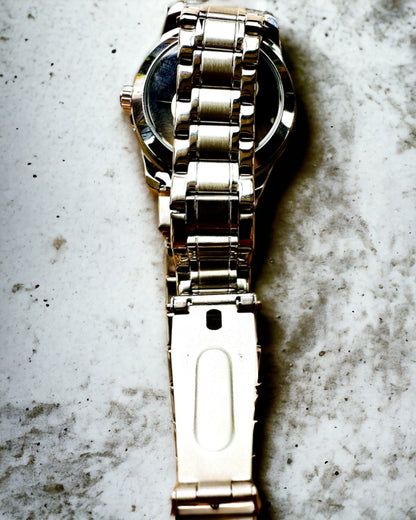 Montre homme élégante KIMSDUN Prestige Mécanisme Transparent et Élégance Sportive, possibilité de personnalisation avec gravure