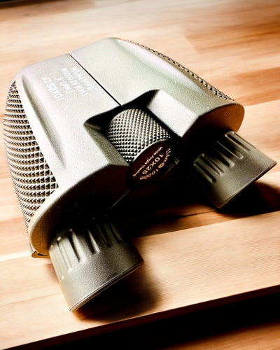 Lornetka CampMaster 10x25, possibilité de personnalisation par gravure