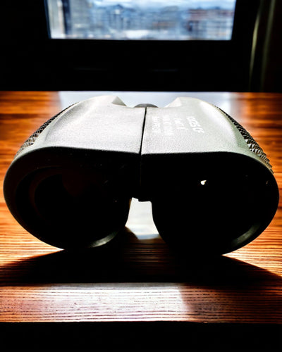 Lornetka CampMaster 10x25, possibilité de personnalisation par gravure