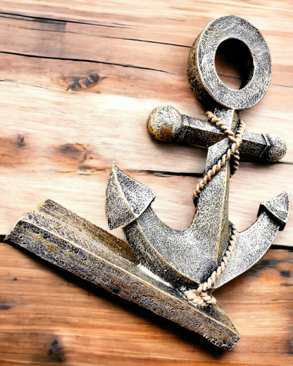 Sculpture Rustique d'Ancre en Résine - "Légende Marine", ancre personnalisée avec gravure