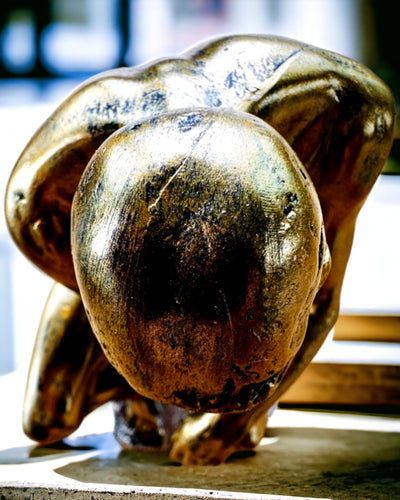 Penseur Doré - Figurine en résine, personnalisation par gravure