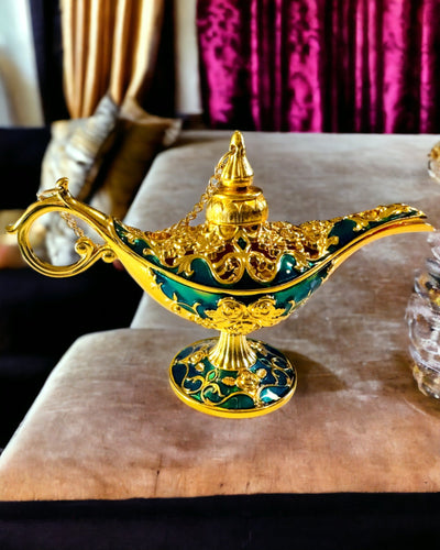 Petite Lampe d'Aladin Faite à la Main - Artisanat Artistique en Métal pour la Décoration de la Maison, gravure