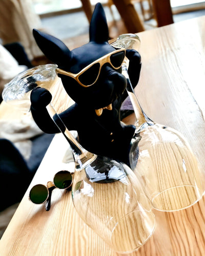 Figur Bulldog Elegance - Exklusiver Glasständer, Personalisierung mit Gravur möglich